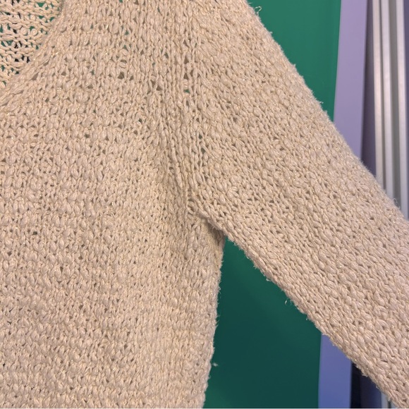 S Sparkling OpenWork Blouse V neck TraderJeans Co Creamy Color for Any Occasion - Picture 5 of 8